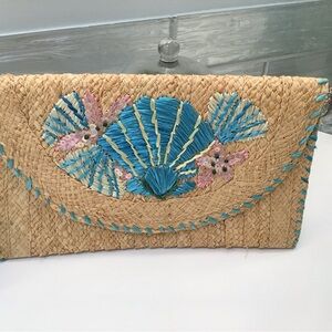 Lily Pulitzer Gorgeous Seashell Straw Clutch Like New!